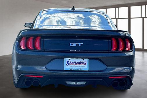 2022 Ford Mustang GT Premium