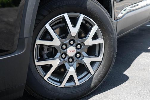 2023 GMC Acadia AWD SLT