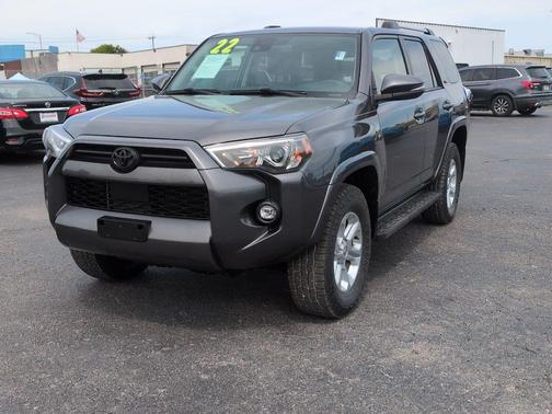 2022 Toyota 4Runner SR5 Premium