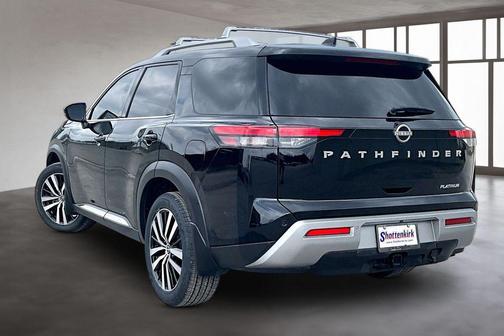 2024 Nissan Pathfinder Platinum FWD