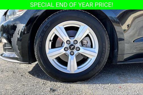 2015 Ford Mustang V6