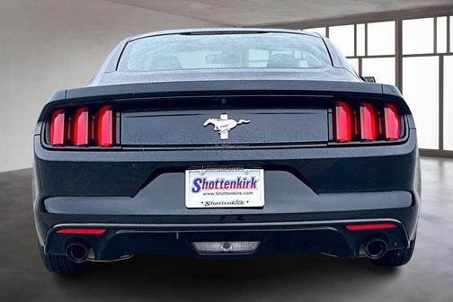 2015 Ford Mustang V6