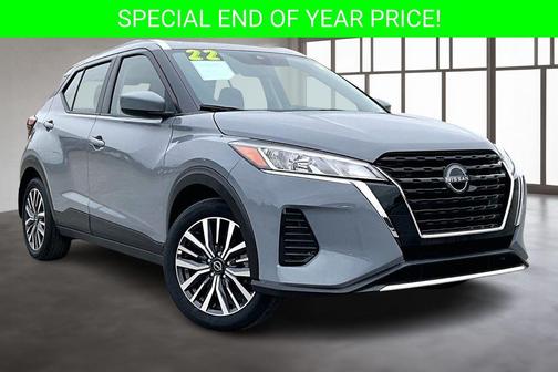 2022 Nissan Kicks SV