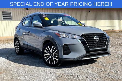 2022 Nissan Kicks SV