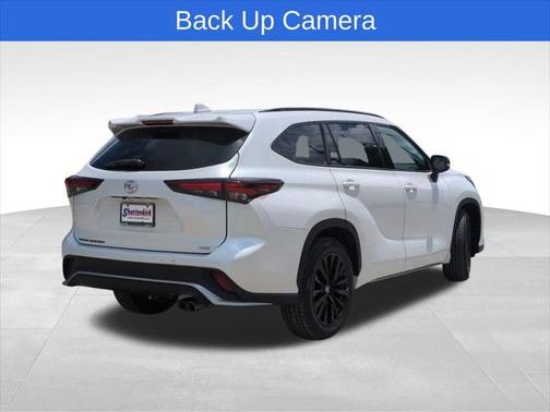 2024 Toyota Highlander XSE