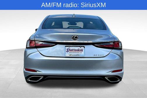 2022 Lexus ES 350 Base