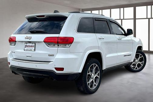 2018 Jeep Grand Cherokee Sterling Edition