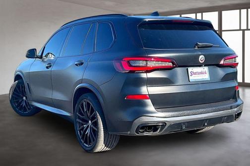 Tanzanite Blue II Metallic 2023 BMW X5 M50i