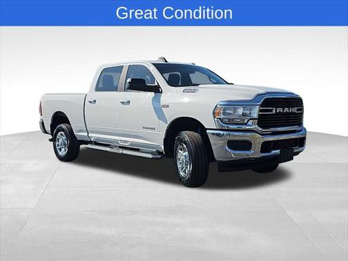 2020 RAM 2500 Big Horn Crew Cab 4X4 6'4' Box