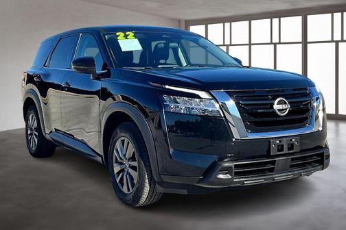 2022 Nissan Pathfinder S 2WD