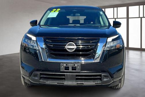 2022 Nissan Pathfinder S 2WD