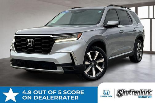 2023 Honda Pilot Touring 8-Passenger