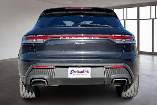 2023 Porsche Macan T