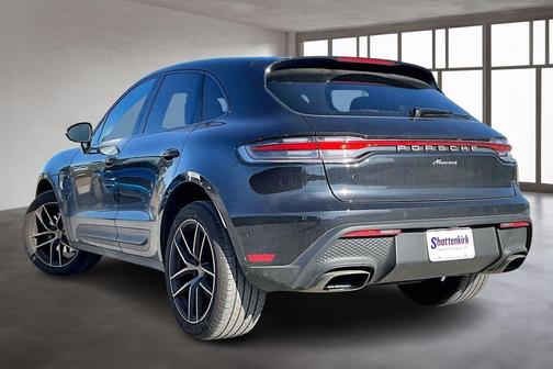 2023 Porsche Macan T
