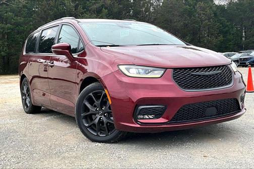 2021 Chrysler Pacifica Touring L