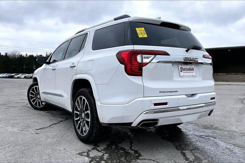 2020 GMC Acadia Denali
