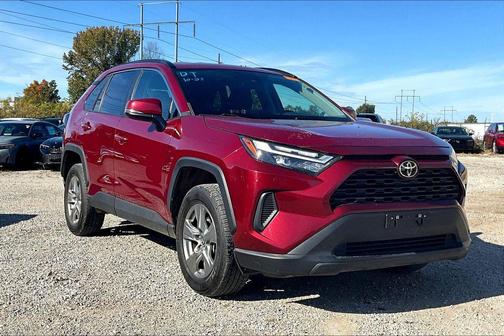 2023 Toyota RAV4 XLE