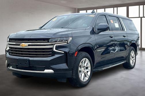 2023 Chevrolet Suburban LT