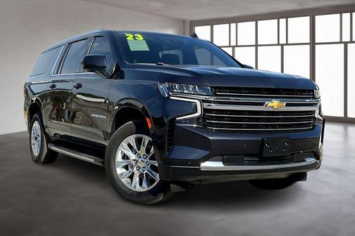 2023 Chevrolet Suburban LT
