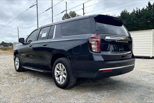 2023 Chevrolet Suburban LT
