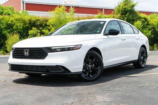 2025 Honda Accord Sport SE 1.5T