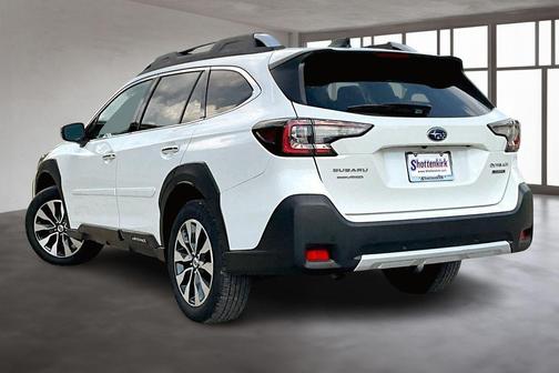 2024 Subaru Outback Touring