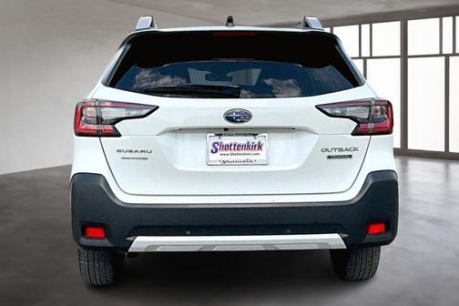 2024 Subaru Outback Touring