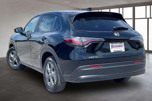 Crystal Black Pearl 2026 Honda HR-V LX