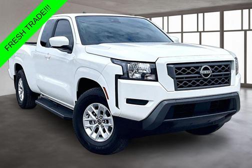 Glacier White 2024 Nissan Frontier SV