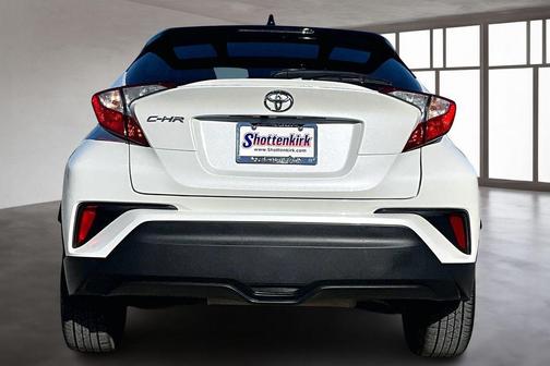 2019 Toyota C-HR XLE