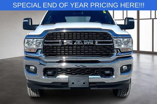 2023 RAM 2500 Big Horn Crew Cab 4x4 6'4' Box