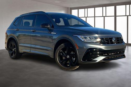 2023 Volkswagen Tiguan 2.0T SE R-Line Black