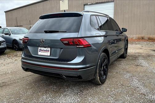 2023 Volkswagen Tiguan 2.0T SE R-Line Black