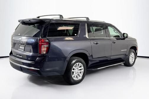 2022 Chevrolet Suburban LT