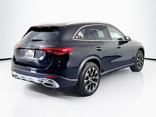 2025 Mercedes-Benz GLC 350e Base 4MATIC