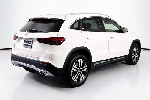 2025 Mercedes-Benz GLA 250 Base