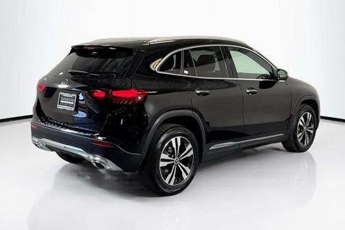 2025 Mercedes-Benz GLA 250 Base