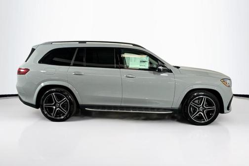 2026 Mercedes-Benz GLS 450 4MATIC