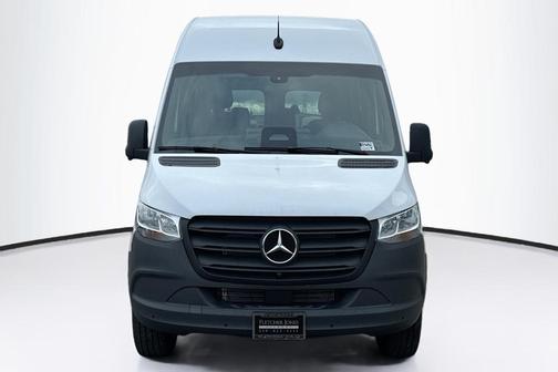 2026 Mercedes-Benz Sprinter 2500 144 WB Standard Roof Crew