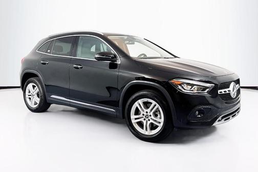 2022 Mercedes-Benz GLA 250 Base 4MATIC