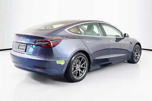 2020 Tesla Model 3 Standard Range Plus