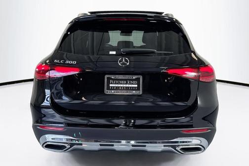 2026 Mercedes-Benz GLC 300 Base