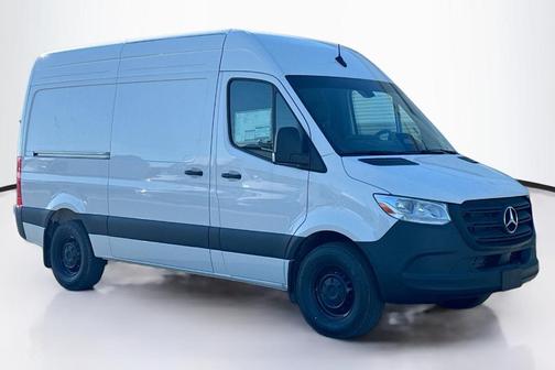 2025 Mercedes-Benz Sprinter 2500 Standard Roof