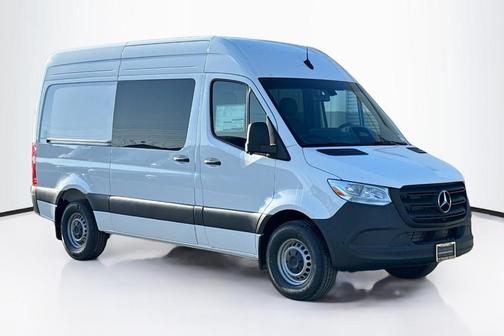2026 Mercedes-Benz Sprinter 2500 144 WB Standard Roof Crew