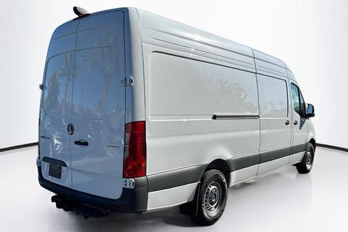 2025 Mercedes-Benz Sprinter 2500 High Roof