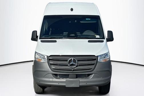 2025 Mercedes-Benz Sprinter 2500 High Roof