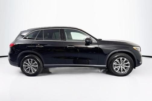 2025 Mercedes-Benz GLC 300 Base 4MATIC