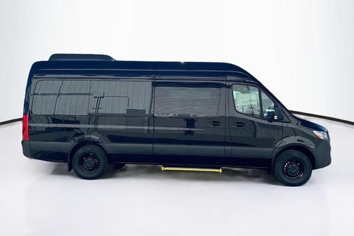 2025 Mercedes-Benz Sprinter 2500 High Roof