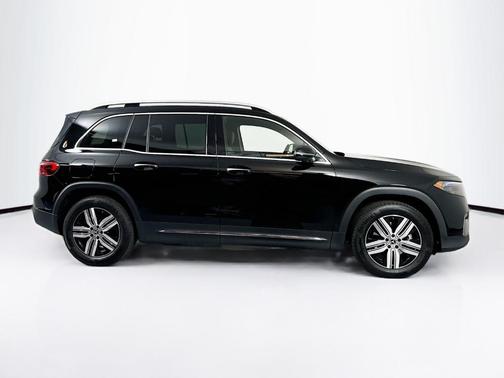 2024 Mercedes-Benz EQB 300 Base 4MATIC