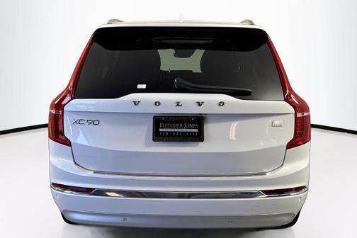 2022 Volvo XC90 Recharge Plug-In Hybrid INSCRIPTION